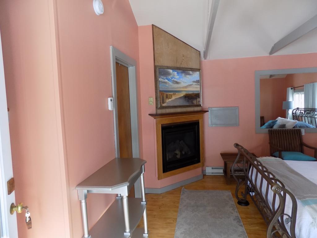 Wilderness Inn Bed And Breakfast North Woodstock Bagian luar foto
