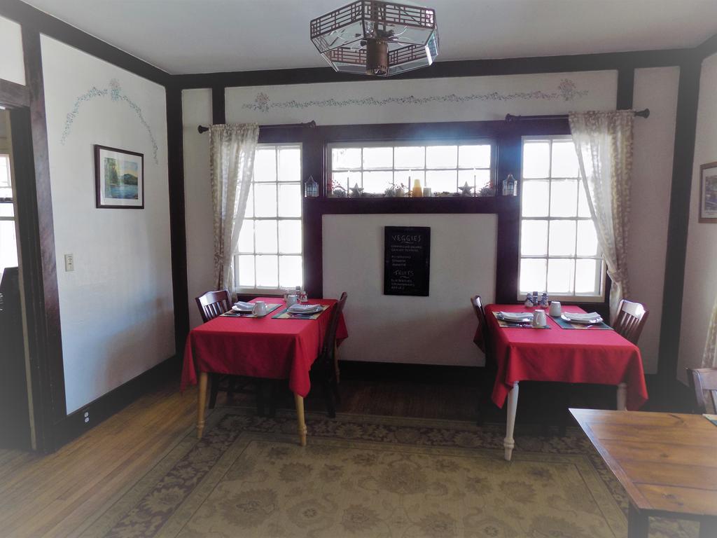 Wilderness Inn Bed And Breakfast North Woodstock Bagian luar foto